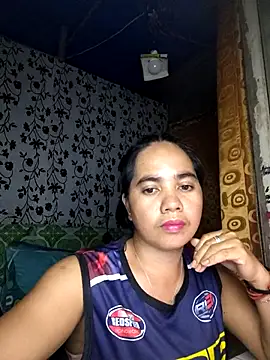 Snapshot of LoveSammantha24xxx chatting on May 2026 04:32:02 AM LoveSammantha24xxx online show from May 2026 04:32:02 AM
