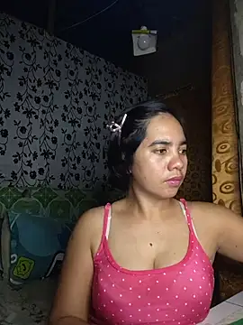 Snapshot of LoveSammantha24xxx chatting on May 2026 05:02:02 AM LoveSammantha24xxx online show from May 2026 05:02:02 AM