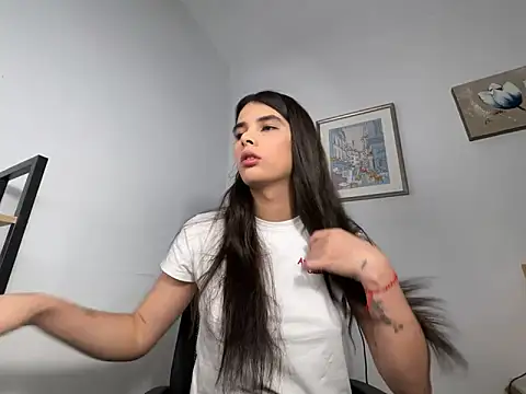 Lily WellGifted online show from February 2026 09:57:02 AM