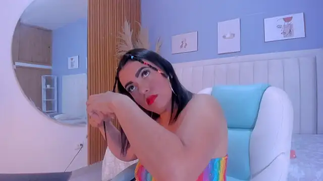 Snapshot of helen_jonesx chatting on February 2026 12:11:01 PM helen jonesx online show from February 2026 12:11:01 PM