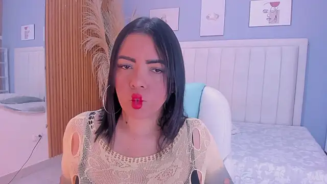 Snapshot of helen_jonesx chatting on February 2026 12:34:01 PM helen jonesx online show from February 2026 12:34:01 PM