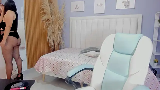 Snapshot of helen_jonesx chatting on February 2026 12:26:01 PM helen jonesx online show from February 2026 12:26:01 PM