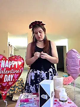 Ashlovescannabis online show from February 2026 10:04:01 PM