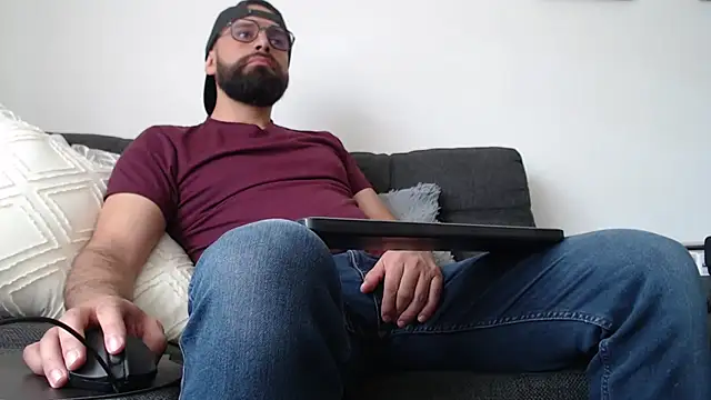 SpermsBank online show from January 2026 04:33:01 PM