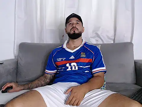 Handsomen69 online show from May 2026 07:09:02 PM