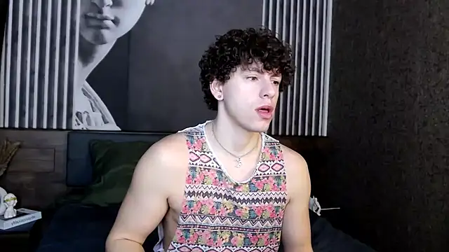 Snapshot of TylerGibson chatting on February 2026 03:02:02 AM TylerGibson online show from February 2026 03:02:02 AM