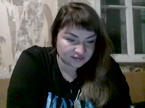 Snapshot of AllinaKis chatting on June 2026 06:54:02 PM AllinaKis online show from June 2026 06:54:02 PM