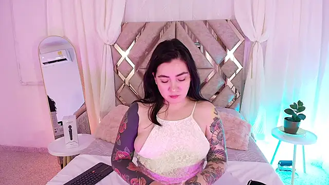 KathiaJenner online show from March 2026 12:12:02 PM