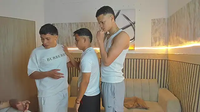 friendslikeplay online show from March 2026 05:46:01 AM