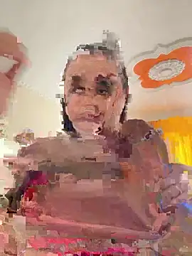 Snapshot of AmaliaVictoria chatting on February 2026 04:21:02 PM AmaliaVictoria online show from February 2026 04:21:02 PM