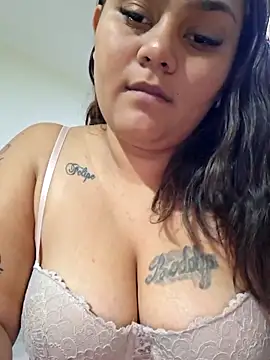 Snapshot of AmaliaVictoria chatting on February 2026 11:18:01 AM AmaliaVictoria online show from February 2026 11:18:01 AM