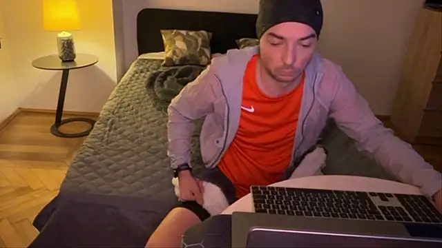 Snapshot of AfterTheRun chatting on February 2026 12:09:02 AM AfterTheRun online show from February 2026 12:09:02 AM