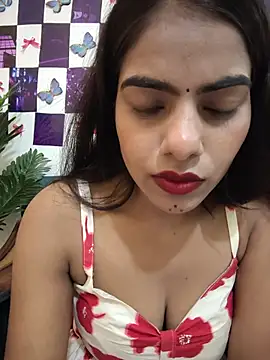 Snapshot of Alisha_Babyy chatting on July 2026 08:22:01 AM Alisha Babyy online show from July 2026 08:22:01 AM