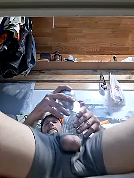 Slick69j online show from April 2026 03:50:02 AM