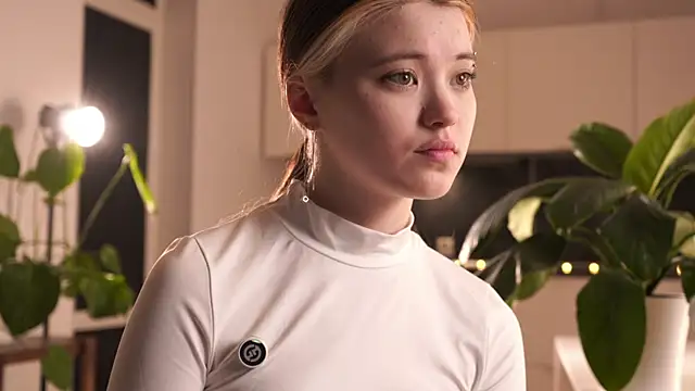 Snapshot of EleniRoeber chatting on March 2026 04:14:02 PM EleniRoeber online show from March 2026 04:14:02 PM