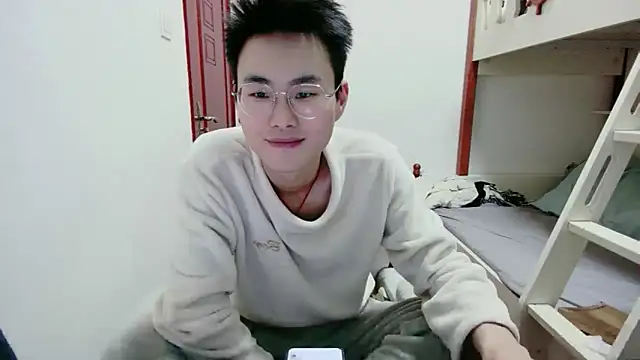 Aint686 online show from May 2026 02:11:01 PM