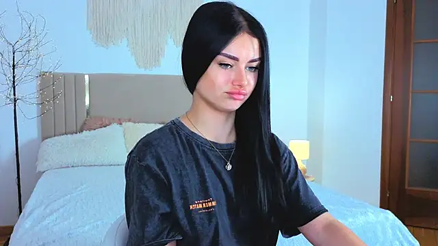 Snapshot of Silena_sky chatting on July 2026 06:59:02 AM Silena sky online show from July 2026 06:59:02 AM
