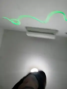 Snapshot of MRdxxx444 chatting on March 2026 04:24:02 PM MRdxxx444 online show from March 2026 04:24:02 PM