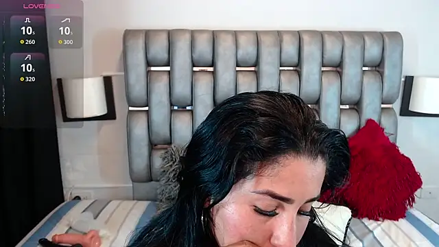 Miia Rosee  online show from March 2026 11:54:01 PM