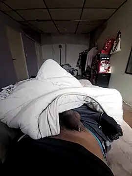 Charlyx-20 online show from April 2026 11:16:01 PM