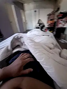 Charlyx-20 online show from April 2026 01:53:02 PM