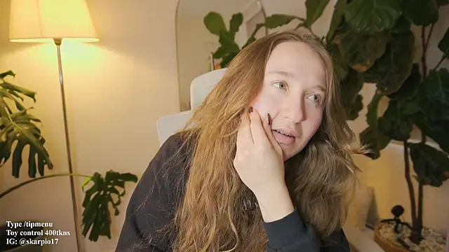 Snapshot of Scarlett_NoirMuse chatting on February 2026 08:39:01 PM Scarlett NoirMuse online show from February 2026 08:39:01 PM