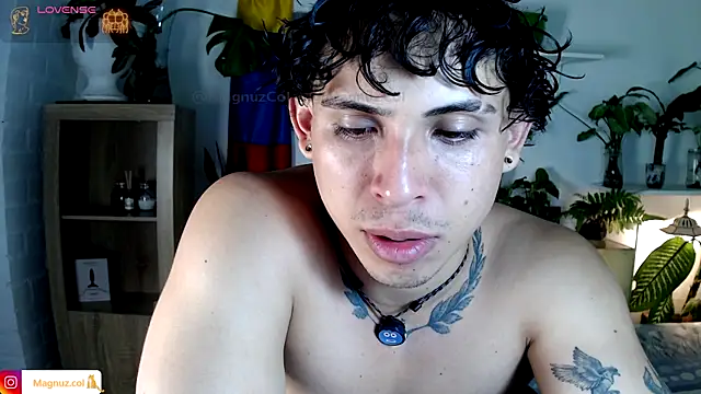 Magnuz Col online show from July 2026 03:43:01 AM