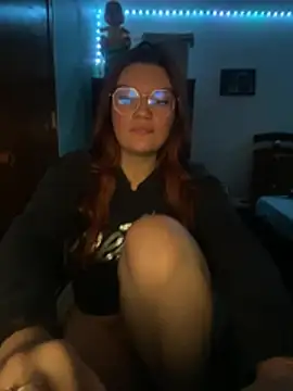 Snapshot of Vixroy7 chatting on February 2026 12:31:01 AM Vixroy7 online show from February 2026 12:31:01 AM