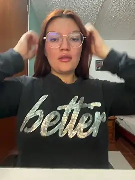 Vixroy7 online show from March 2026 01:07:02 AM