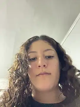 Snapshot of lizzy_luminair chatting on February 2026 03:38:02 AM lizzy luminair online show from February 2026 03:38:02 AM