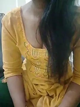 Snapshot of Ayesha_Khan1 chatting on February 2026 04:40:02 AM Ayesha Khan1 online show from February 2026 04:40:02 AM