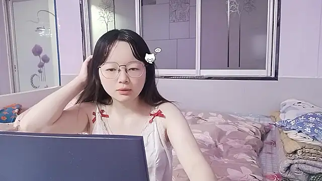 Snapshot of weiwei4999 chatting on February 2026 09:05:01 AM weiwei4999 online show from February 2026 09:05:01 AM