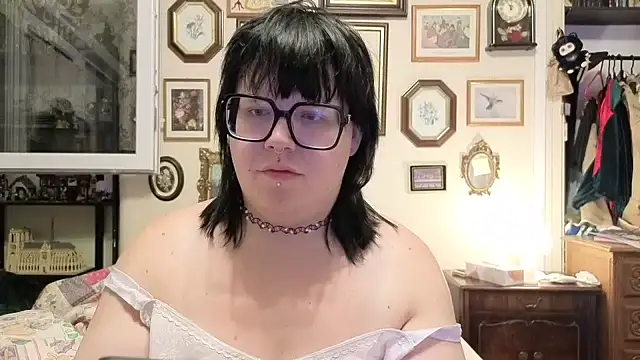 ProfaneHekate online show from August 2026 09:20:02 PM