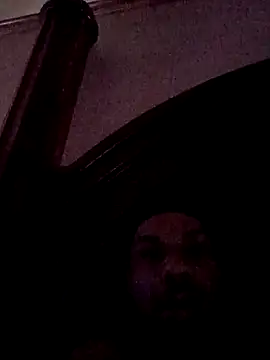 Snapshot of longjohndick55w chatting on February 2026 04:08:01 PM longjohndick55w online show from February 2026 04:08:01 PM