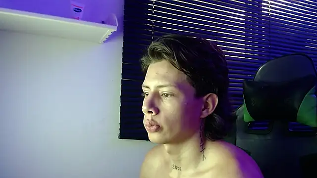 Snapshot of Didi_hard chatting on February 2026 09:15:02 PM Didi hard online show from February 2026 09:15:02 PM