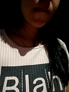 Snapshot of Ailen-cute chatting on February 2026 06:40:02 AM Ailen-cute online show from February 2026 06:40:02 AM