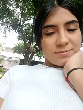 Snapshot of Ailen-cute chatting on February 2026 08:34:01 PM Ailen-cute online show from February 2026 08:34:01 PM