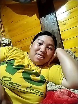 kussecka online show from April 2026 08:13:02 PM