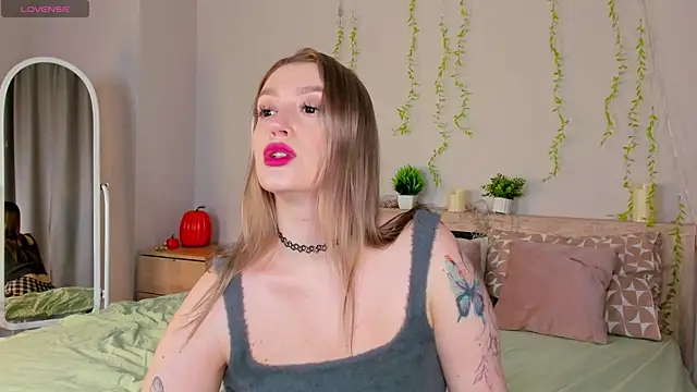 Snapshot of Viickie_Nelsson chatting on March 2026 09:32:02 AM Viickie Nelsson online show from March 2026 09:32:02 AM