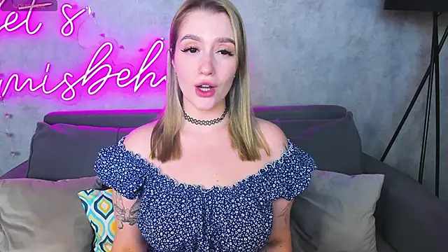 Snapshot of Viickie_Nelsson chatting on April 2026 09:43:01 AM Viickie Nelsson online show from April 2026 09:43:01 AM