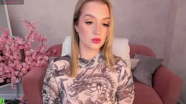 Snapshot of Viickie_Nelsson chatting on April 2026 09:24:02 AM Viickie Nelsson online show from April 2026 09:24:02 AM