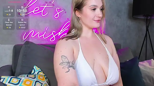 Snapshot of Viickie_Nelsson chatting on April 2026 01:41:02 PM Viickie Nelsson online show from April 2026 01:41:02 PM