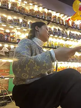 Lyn-be99 online show from March 2026 12:20:02 PM