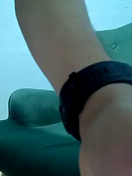 Ryzca online show from February 2026 12:18:02 AM