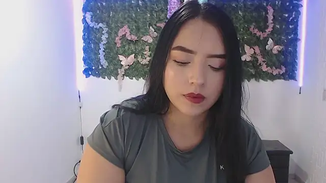 Snapshot of adara_cute_69 chatting on February 2026 01:56:01 PM adara cute 69 online show from February 2026 01:56:01 PM