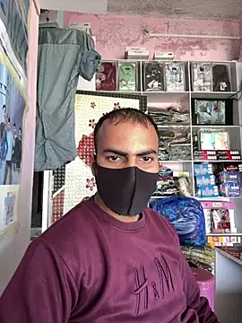 Snapshot of hardlysuck chatting on February 2026 07:46:02 AM hardlysuck online show from February 2026 07:46:02 AM