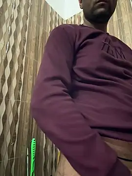 Snapshot of hardlysuck chatting on February 2026 06:01:01 AM hardlysuck online show from February 2026 06:01:01 AM