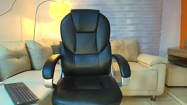 ricky spensar23cm  online show from April 2026 12:21:02 AM