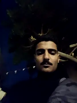 Snapshot of Medo_king1 chatting on February 2026 10:15:01 PM Medo king1 online show from February 2026 10:15:01 PM