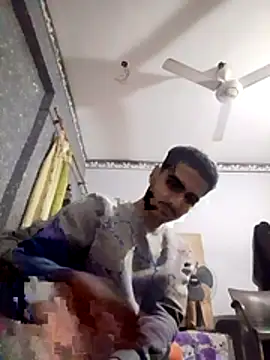 Snapshot of Medo_king1 chatting on February 2026 03:04:02 PM Medo king1 online show from February 2026 03:04:02 PM